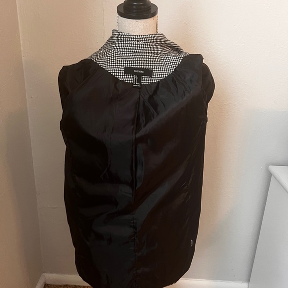 Forever 21 Houndstooth Fashion Jacket Size Small - Picture 12 of 12